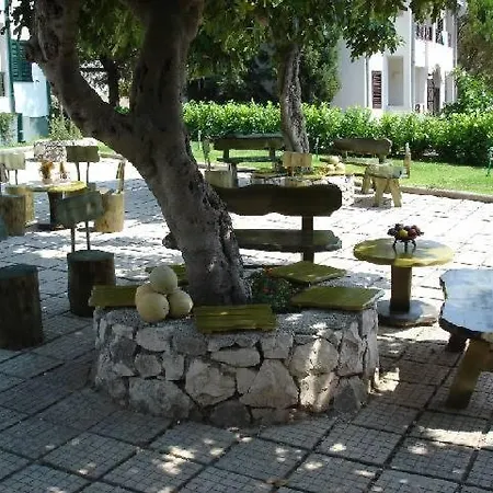 Üdülőközpont Marijana 1 Bedroom 4-5p Klek
