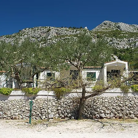 Marijana 1 Bedroom 4-5p